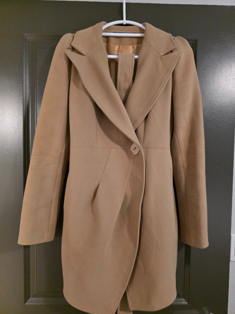 Camel Wool Blend Coat – Fitted Classic Style – XS